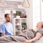 چه زمانی می‌توان بیمار ICU را به منزل منتقل کرد؟